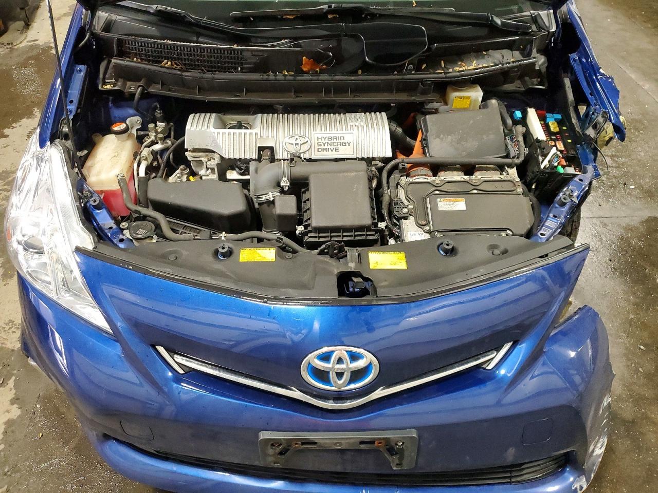 Toyota Prius v Three