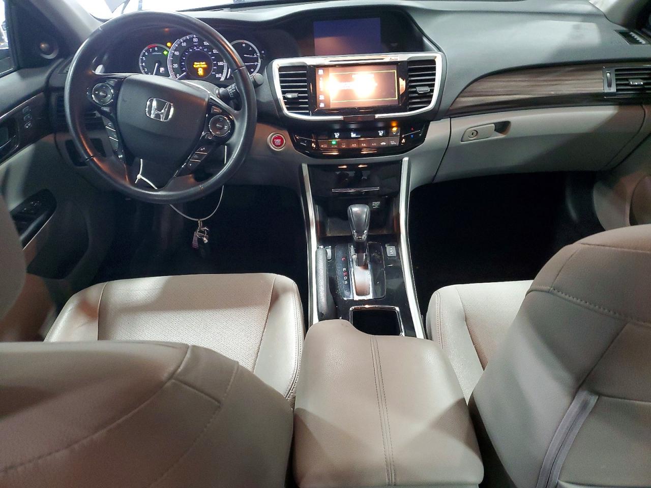 Honda Accord Touring