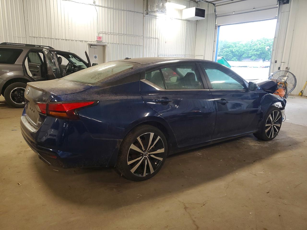 Nissan Altima Sr