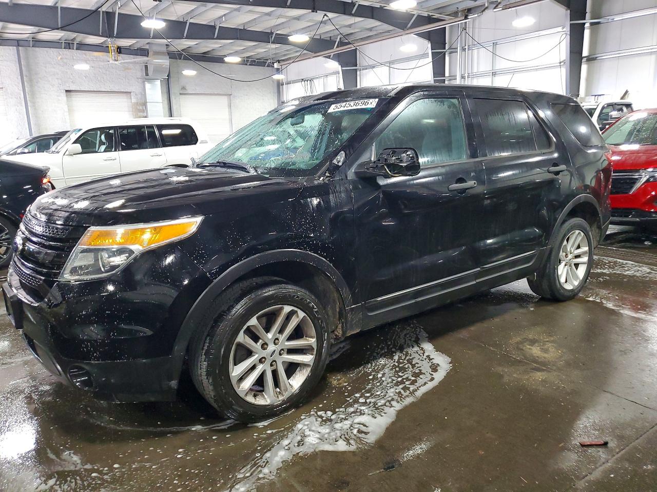 Salvage Ford Explorer Image