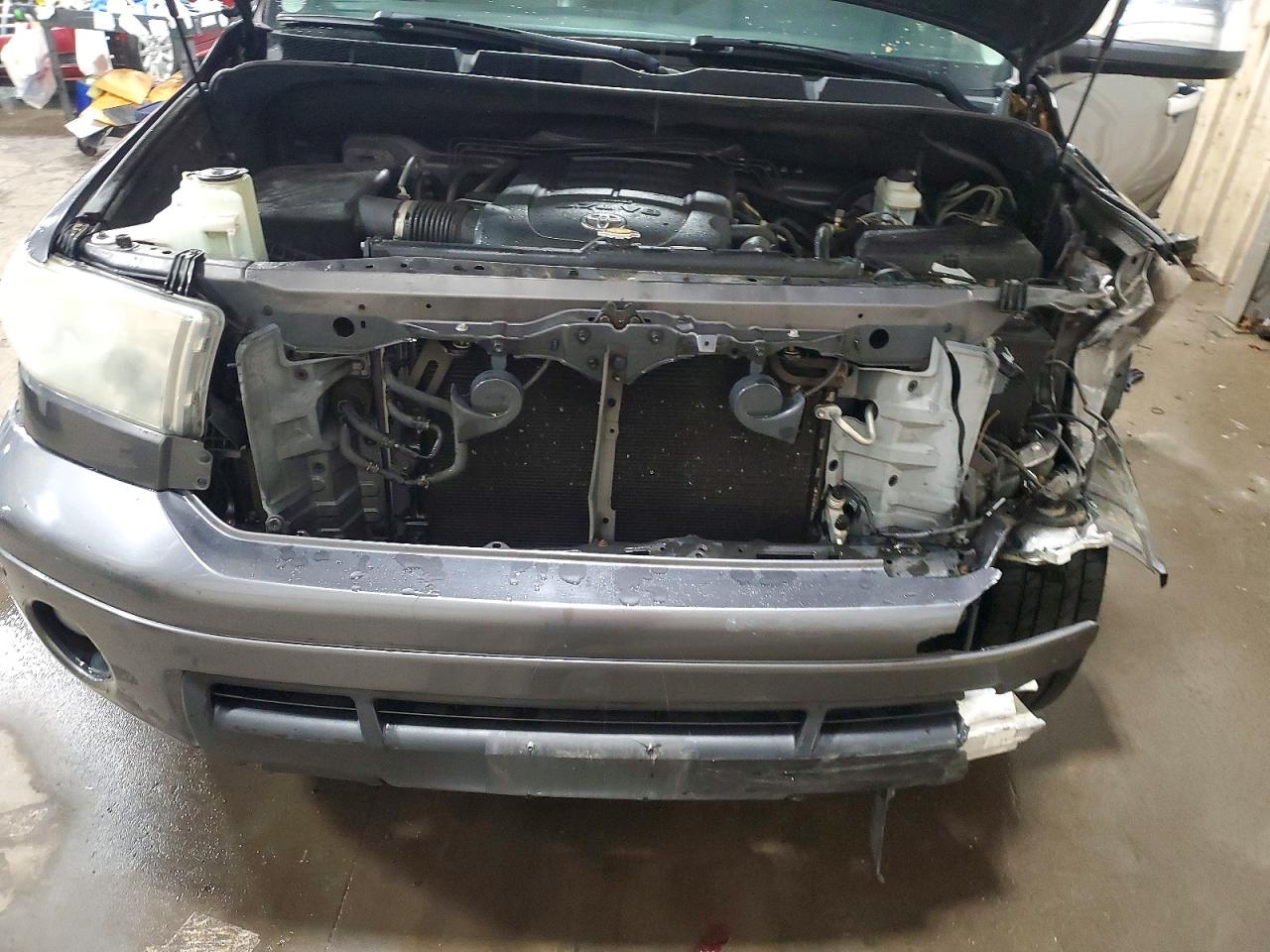 Toyota Tundra Crewmax Limited