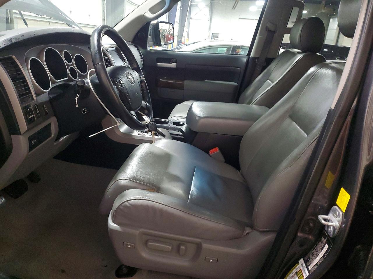 Toyota Tundra Crewmax Limited