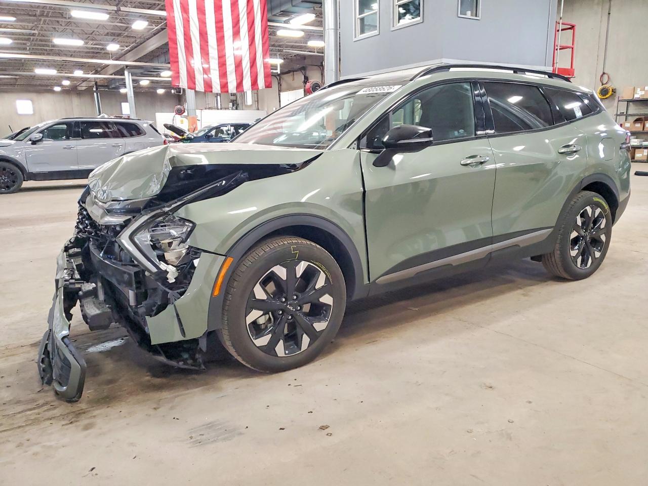 Salvage Kia Sportage Image