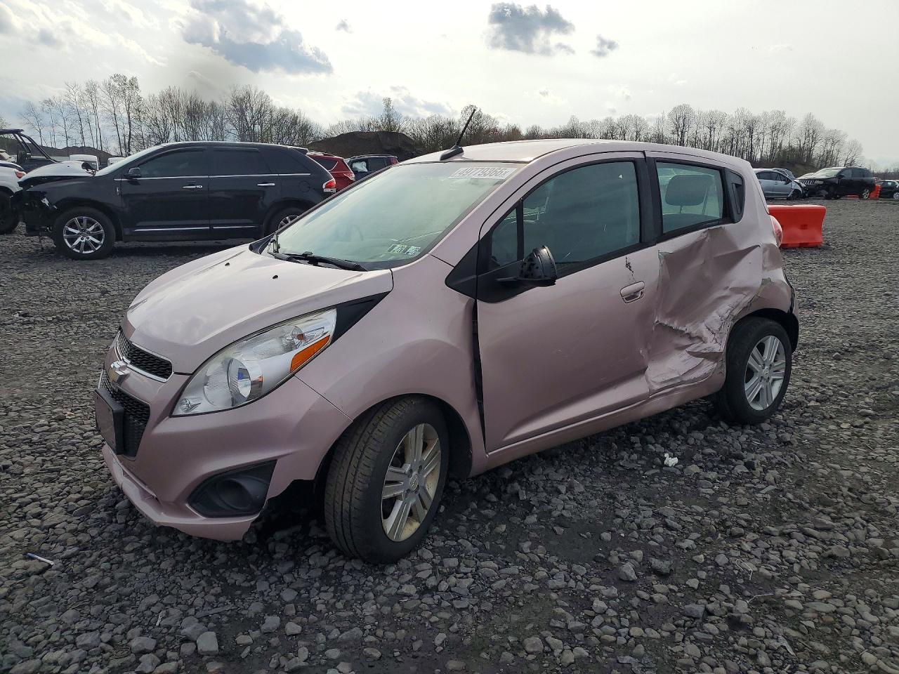 Salvage Chevrolet Spark Image