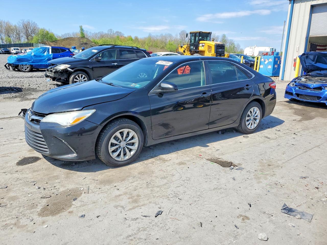 Salvage Toyota Camry Image