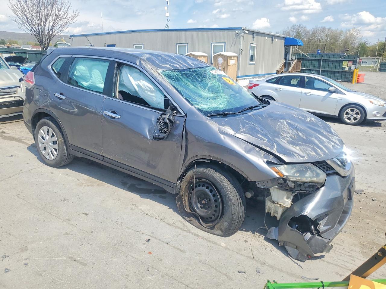 Nissan Rogue S