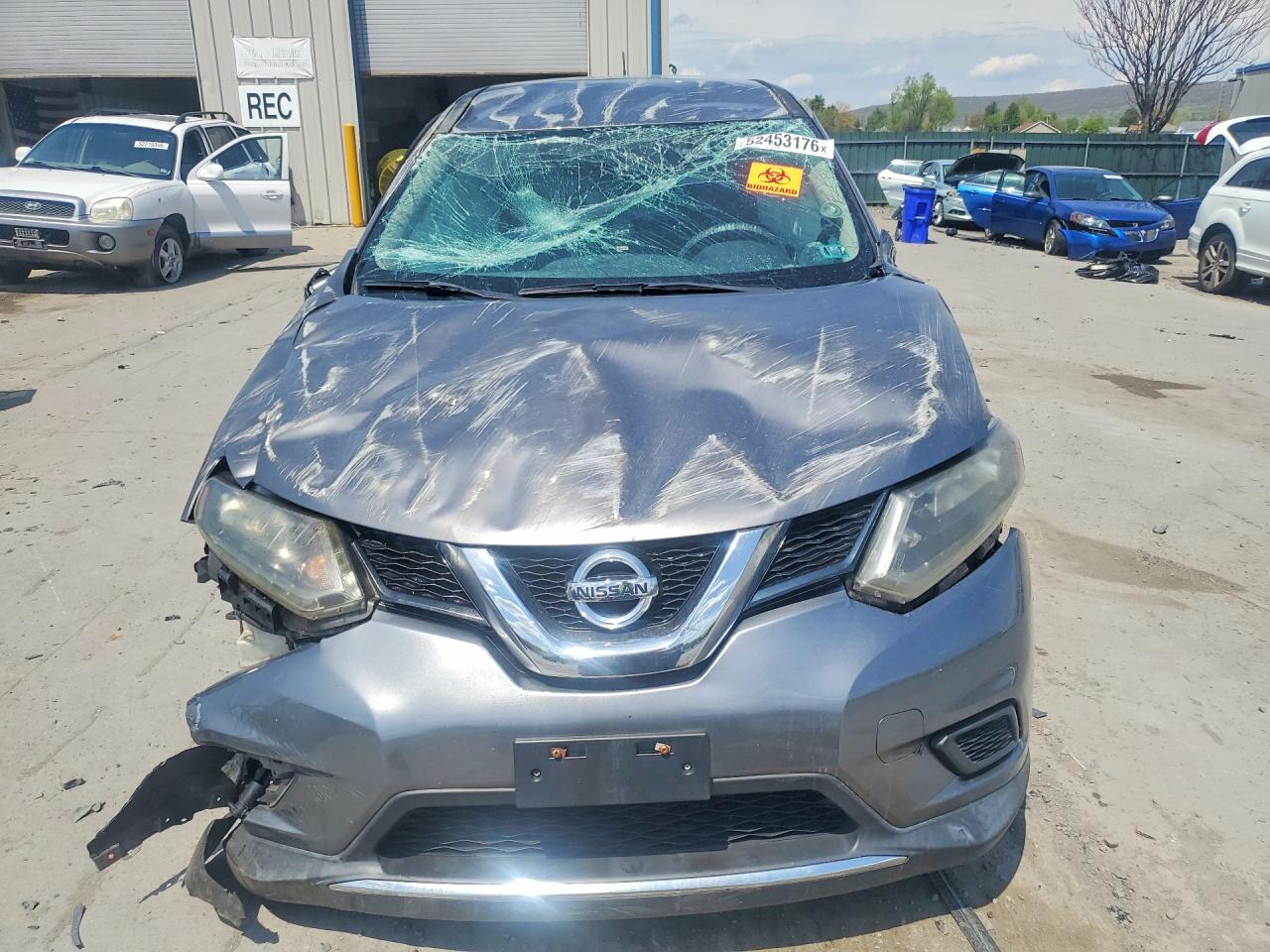 Nissan Rogue S