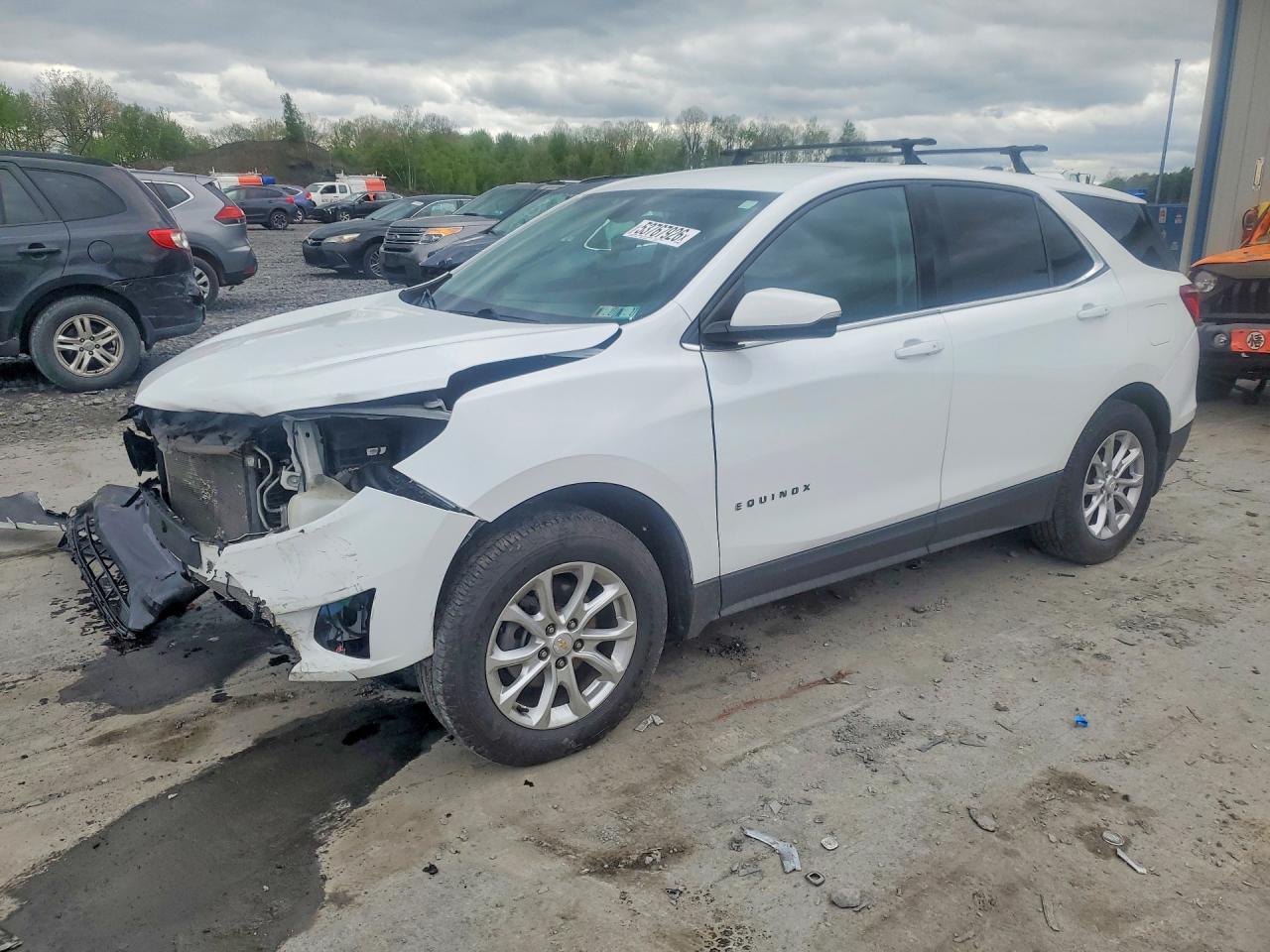Salvage Chevrolet Equinox Image
