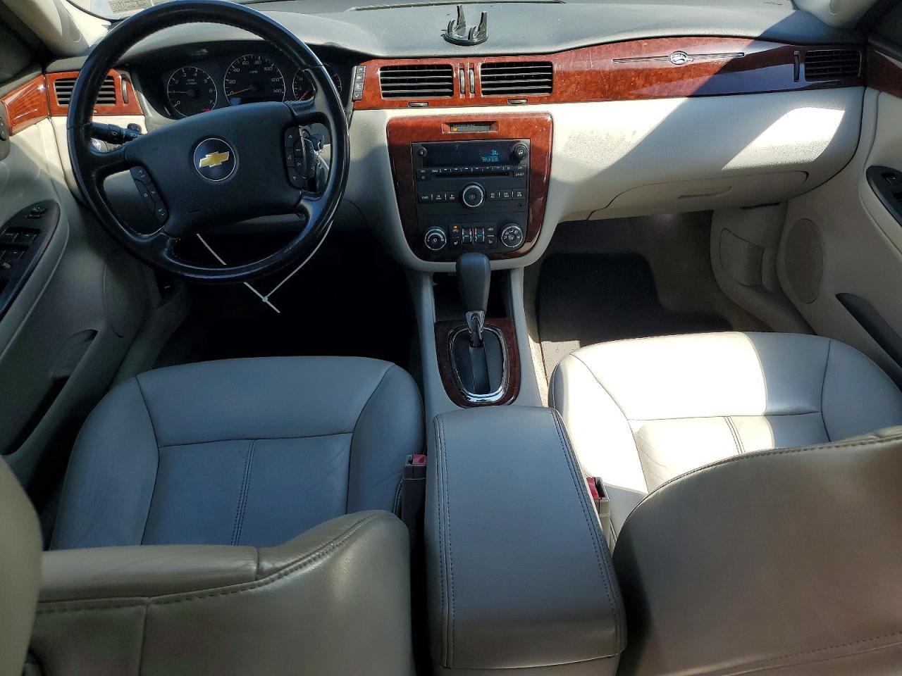 Chevrolet Impala Lt