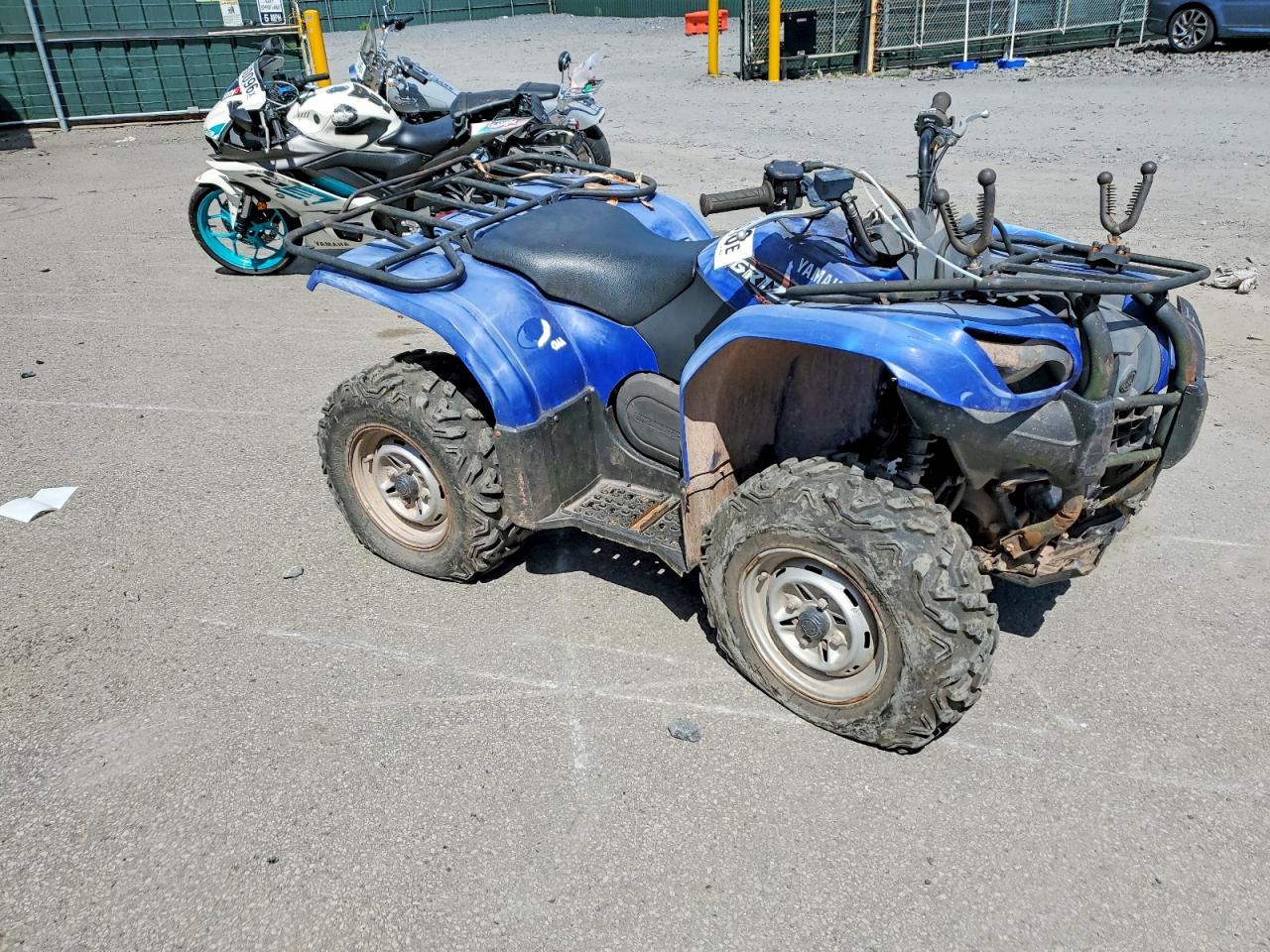 Salvage Yamaha Atv Image