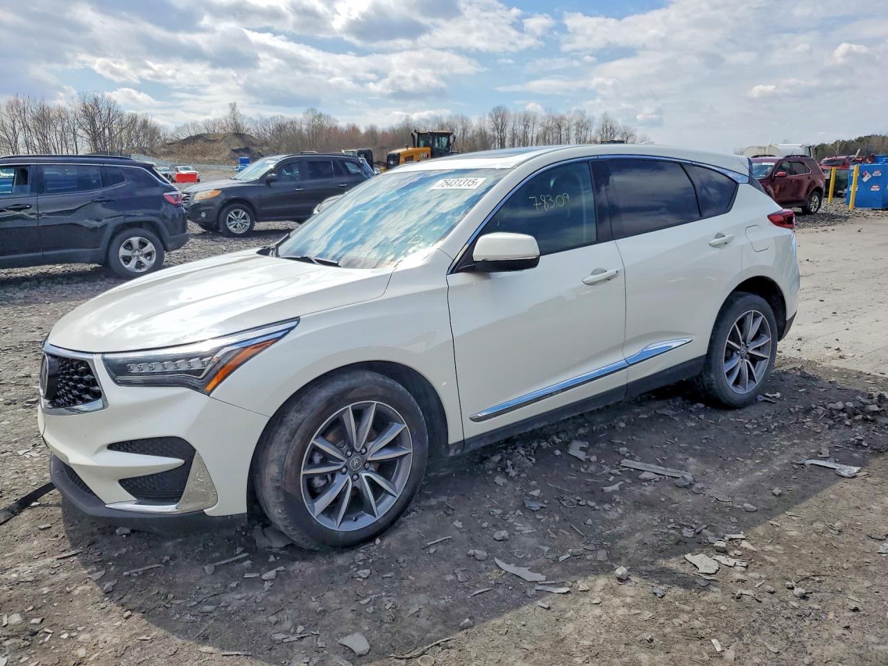 Salvage Acura RDX Image