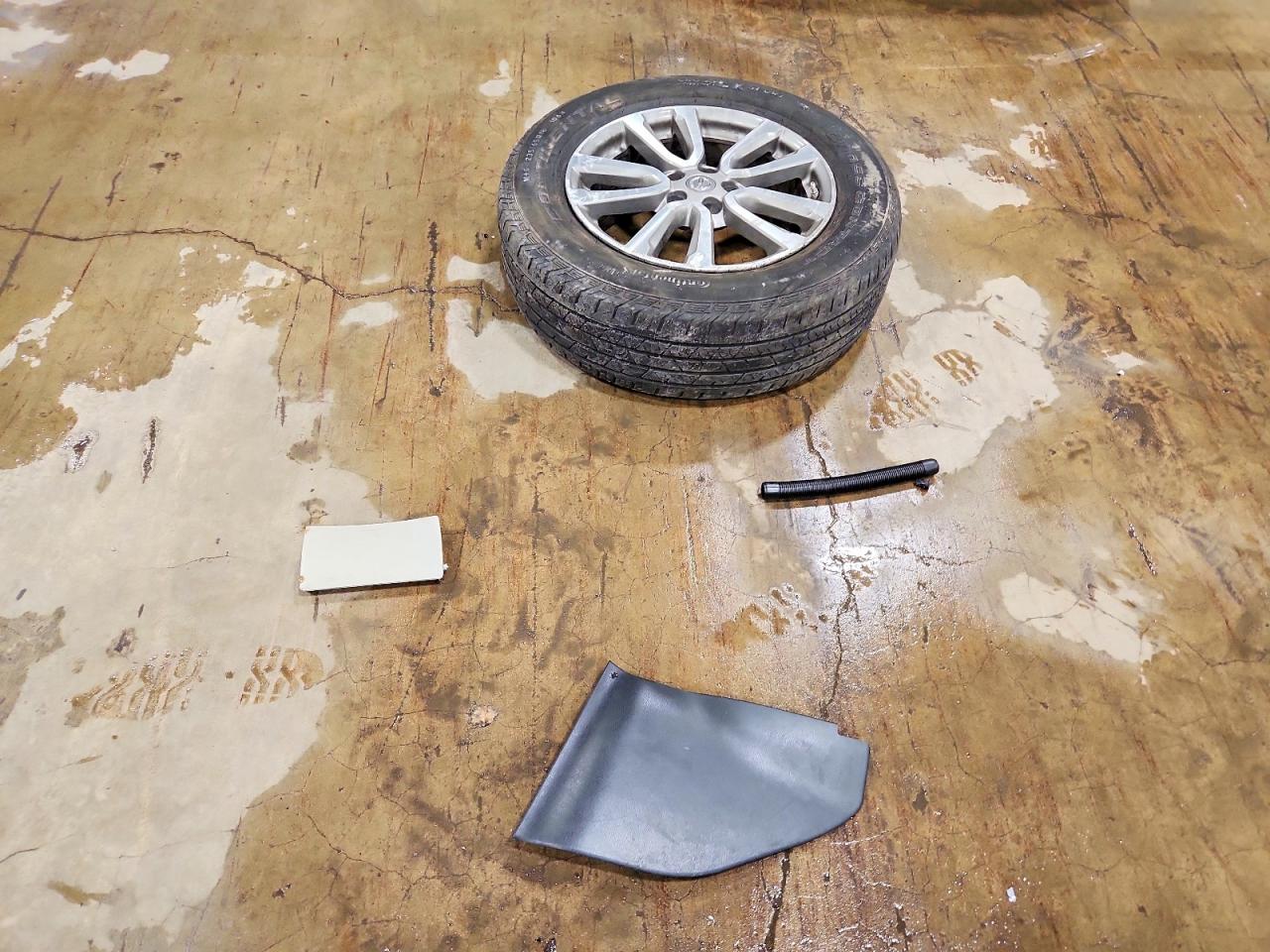 Nissan Pathfinder S
