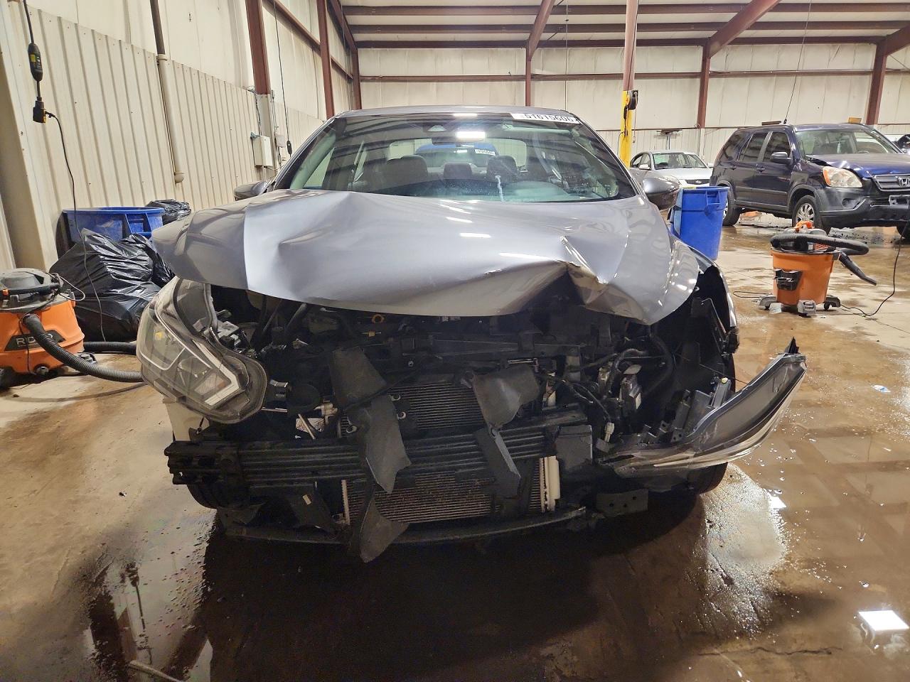 Nissan Versa Sv