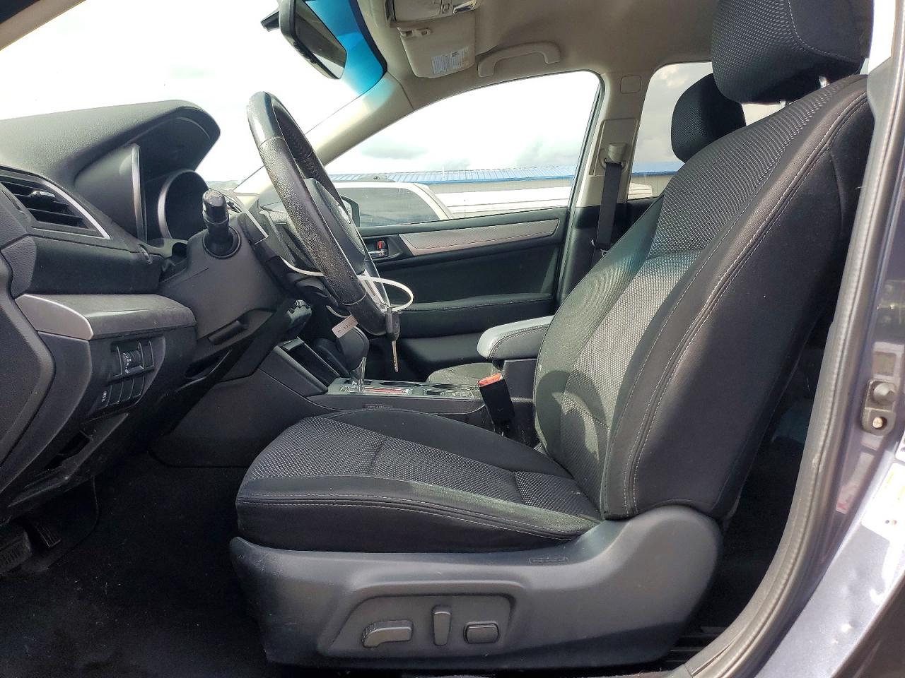 Subaru Outback 2.5i Premium