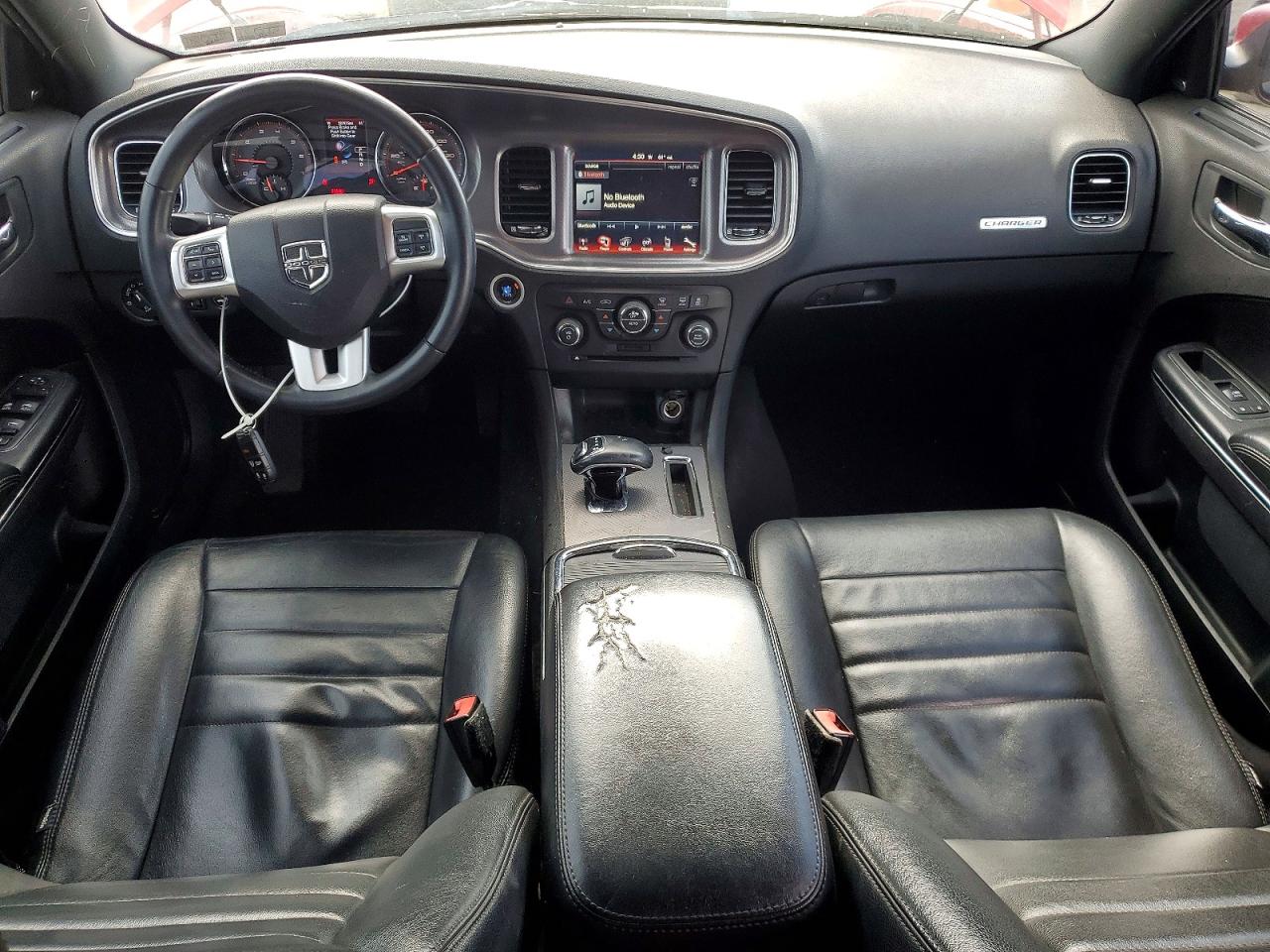Dodge Charger Sxt