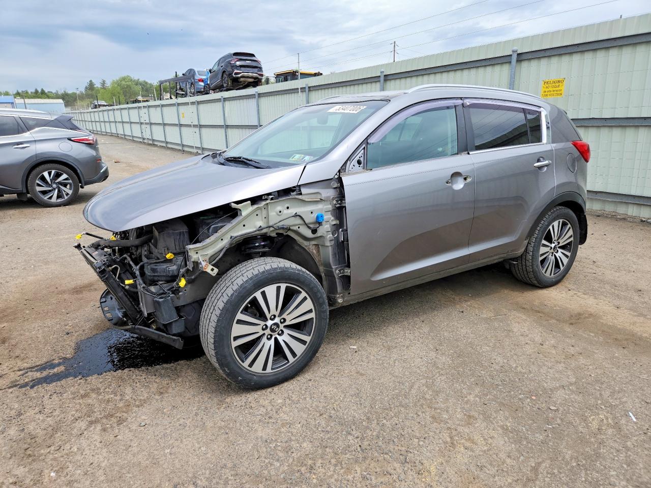Salvage Kia Sportage Image