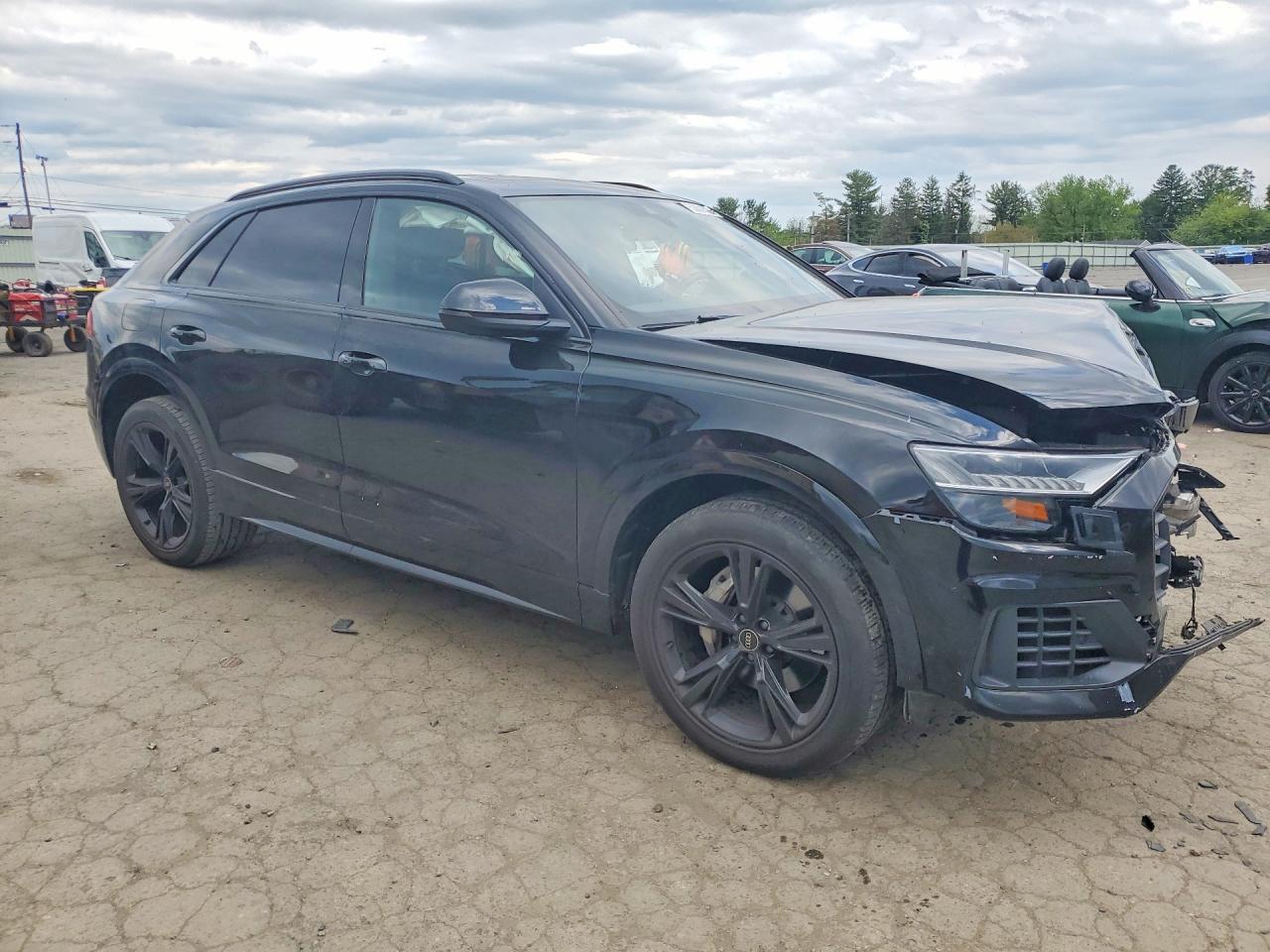 Audi Q8 Premium Plus