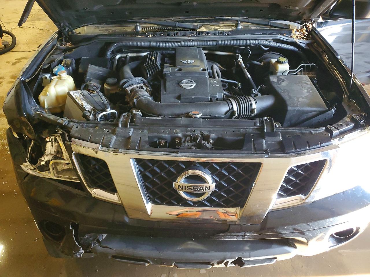 Nissan Frontier Sv