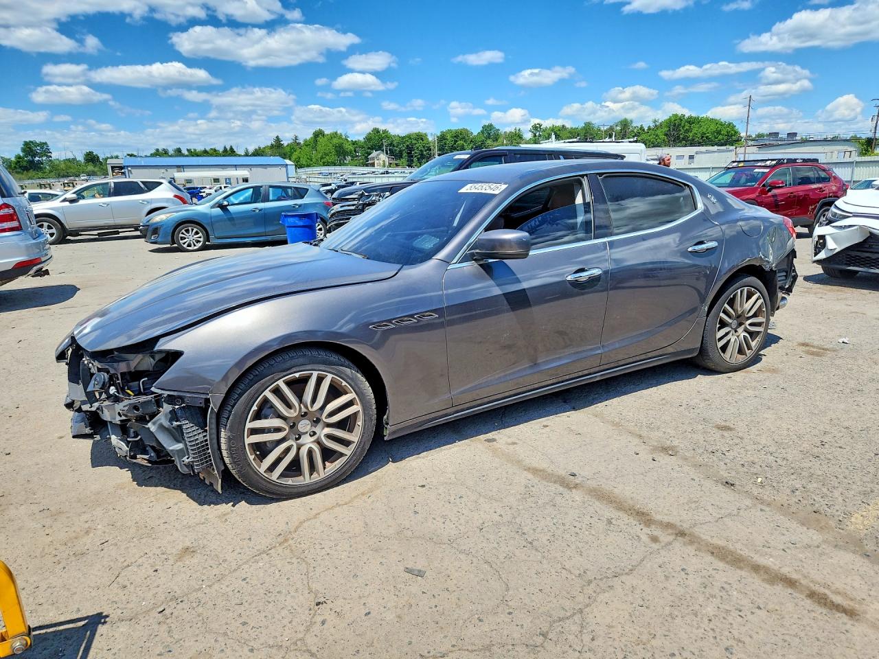 Salvage Maserati Ghibli Image