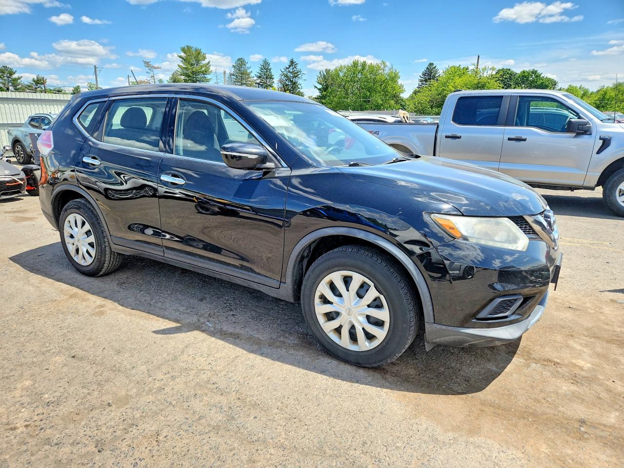 Nissan Rogue S