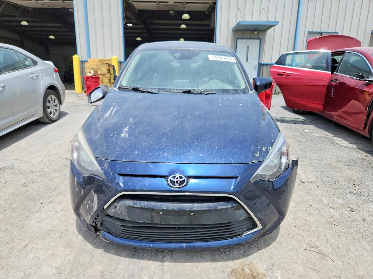 Toyota Yaris Base