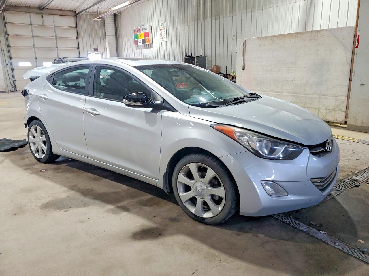 Hyundai ELANTRA Limited