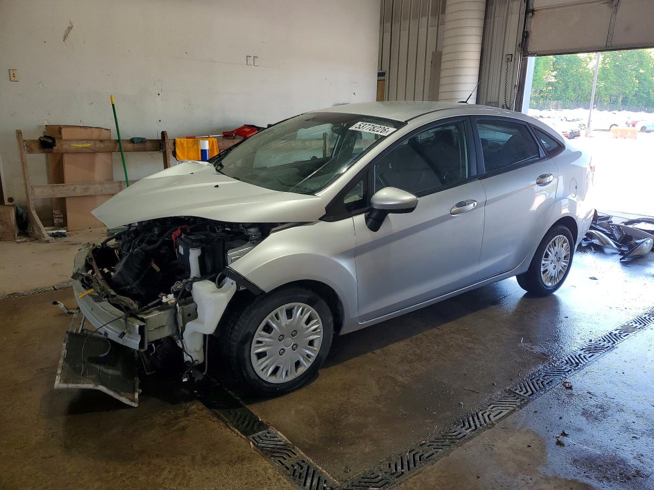 Salvage Ford Fiesta Image