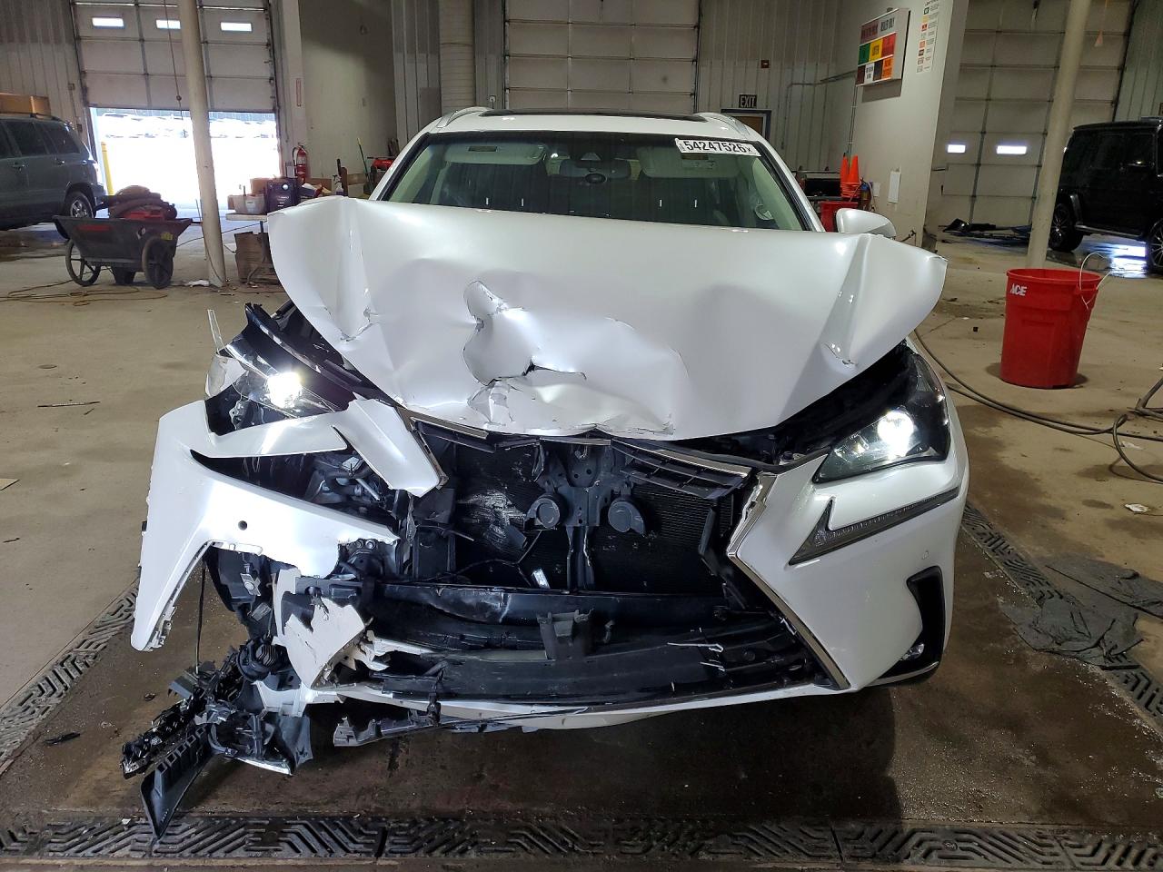 Lexus NX Base
