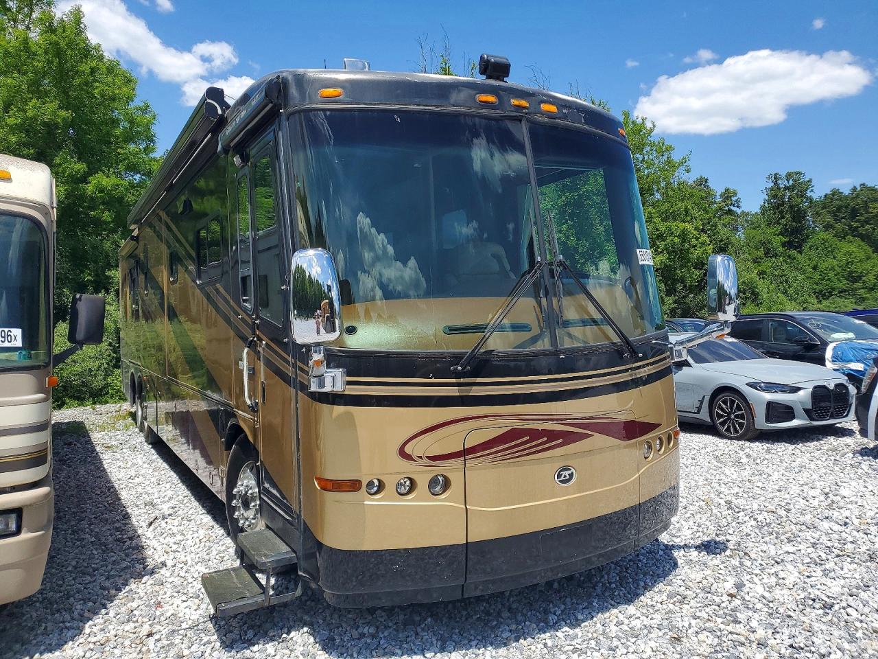 Salvage Spartan Cargo Motorhome Image