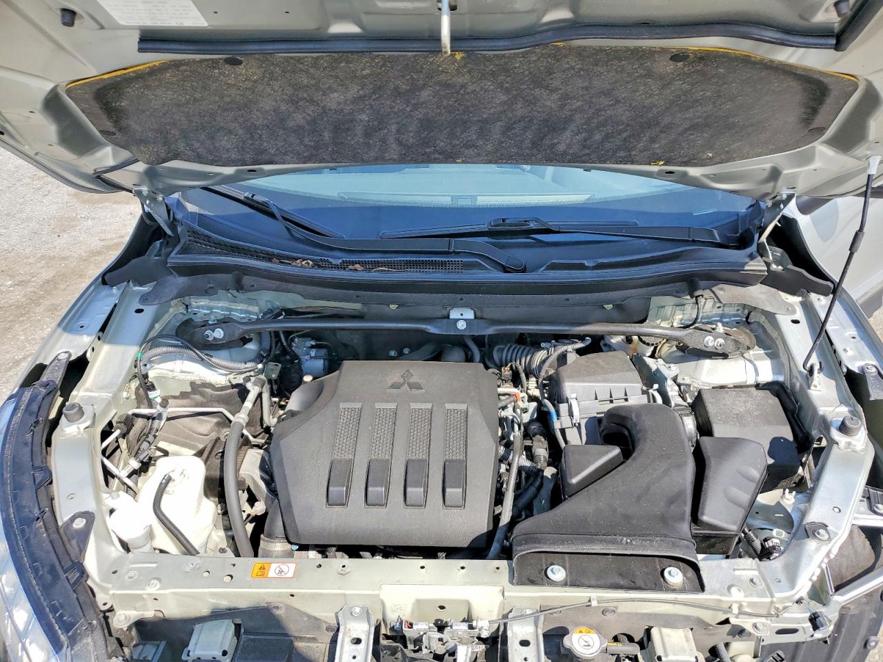 Mitsubishi Eclipse Se