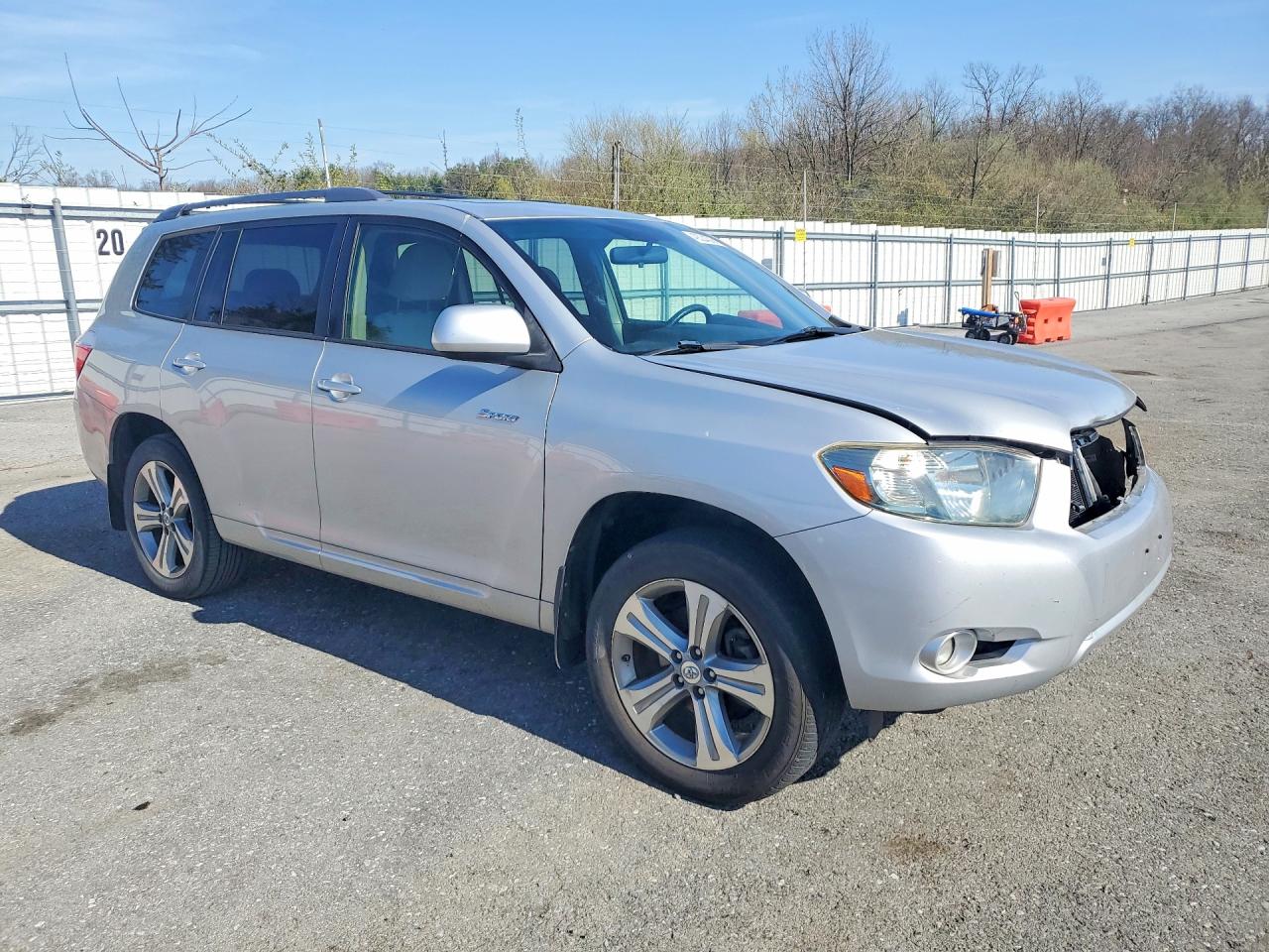 Toyota Highlander Sport