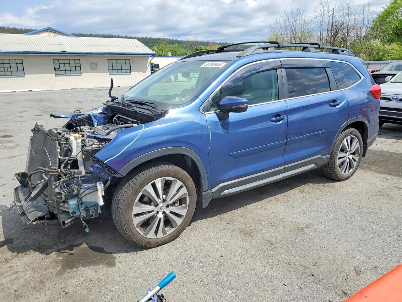 Salvage Subaru Ascent Image