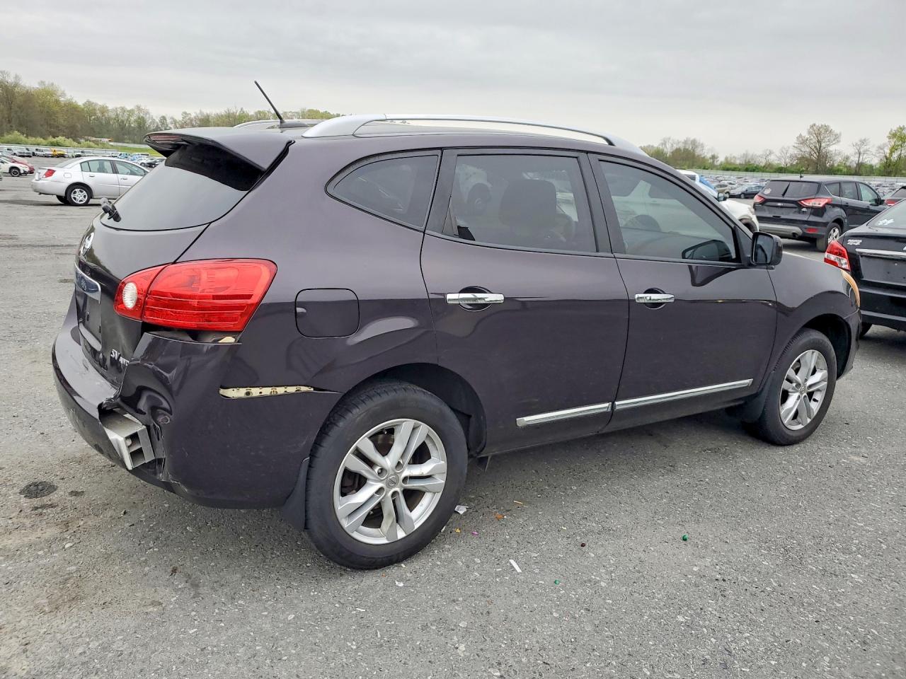 Nissan Rogue S