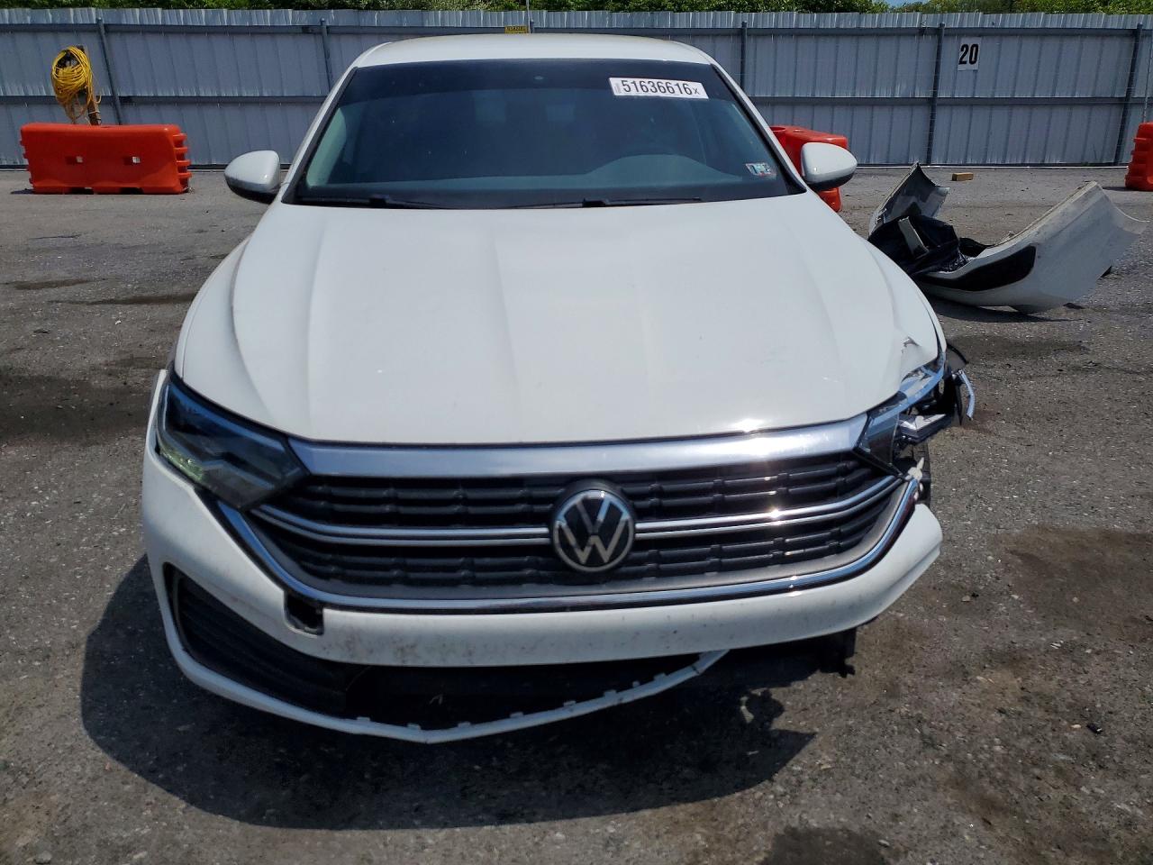 Volkswagen Jetta S