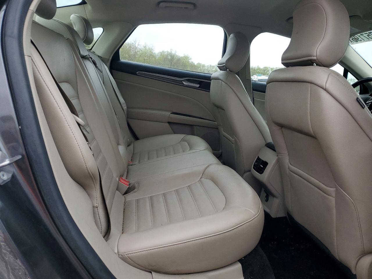 Ford Fusion Se