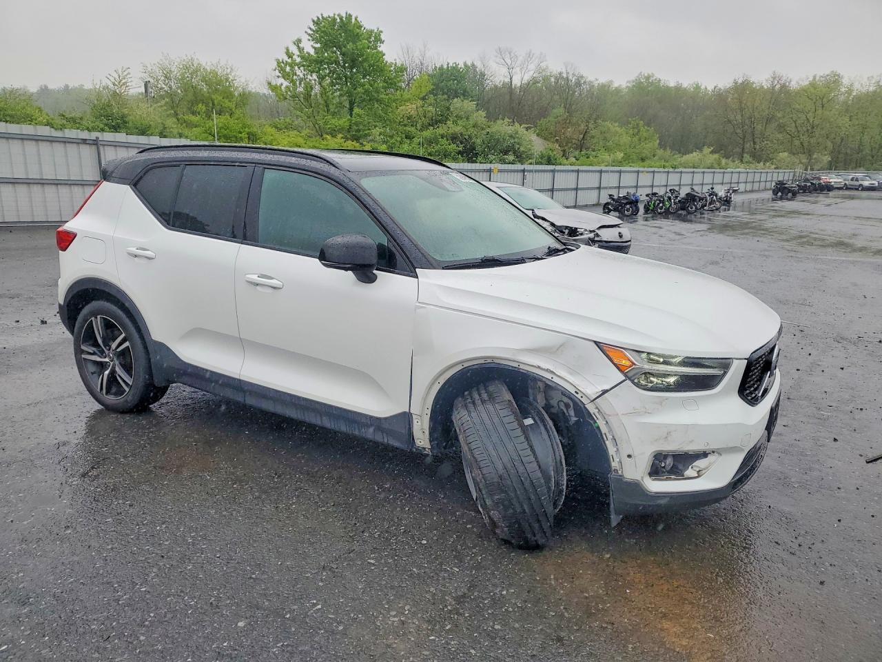 Volvo Xc40 Plus Plus
