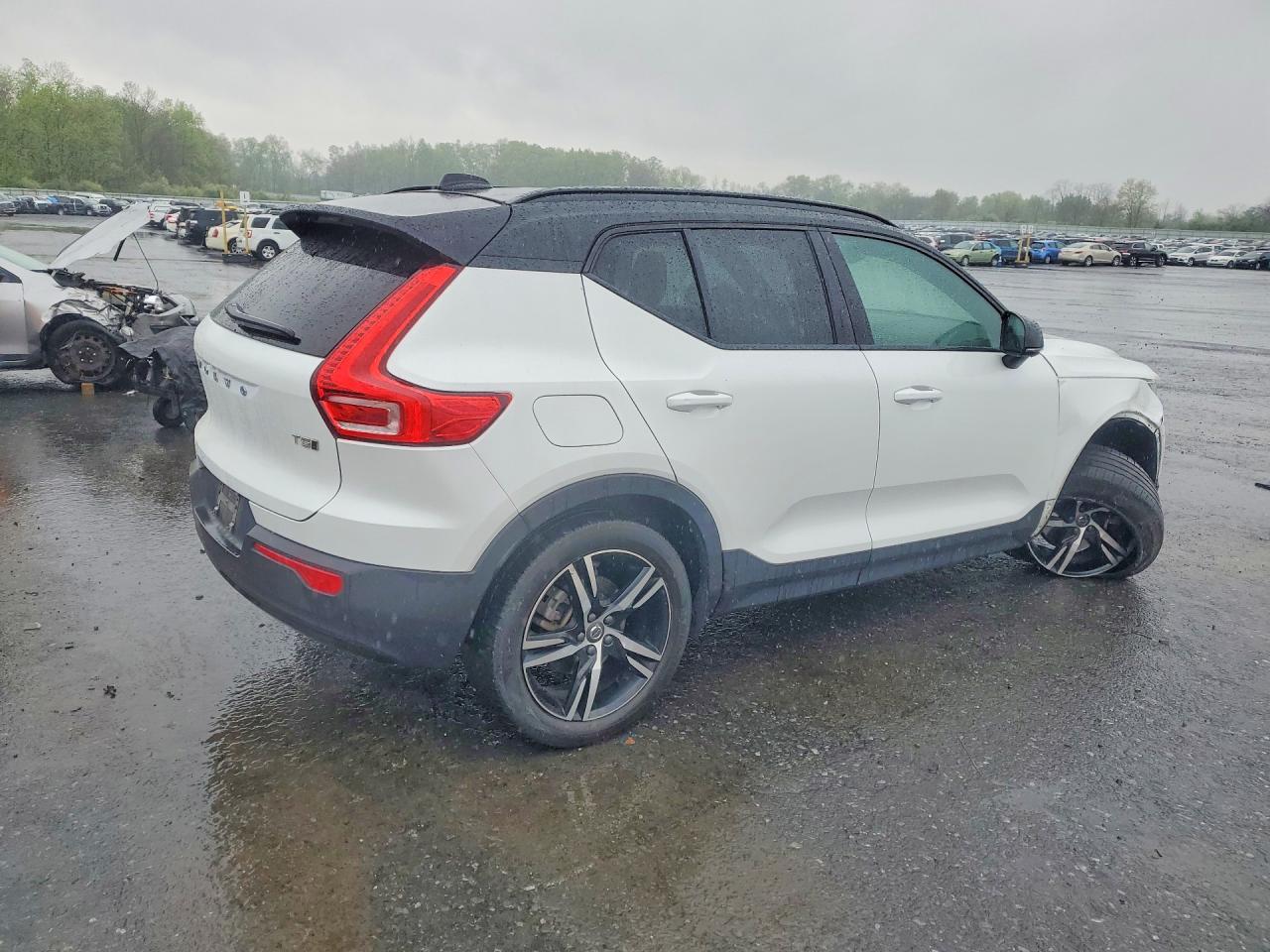 Volvo Xc40 Plus Plus