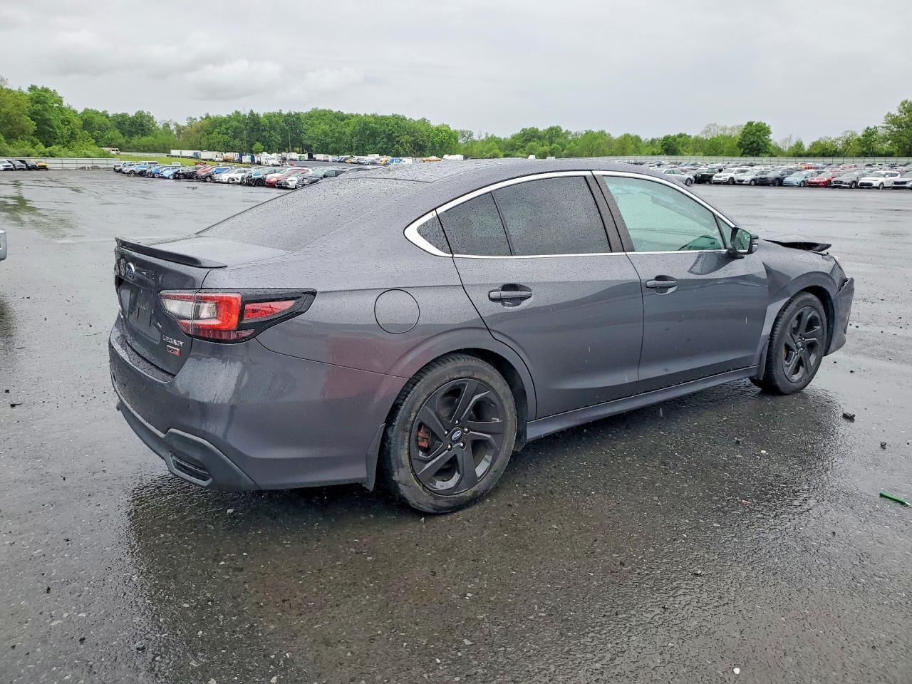 Subaru Legacy Sport