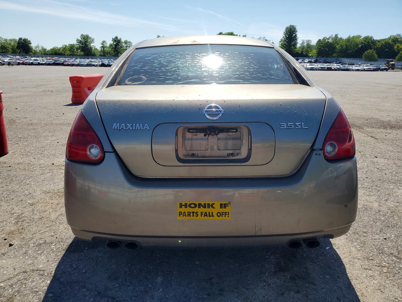 Nissan Maxima
