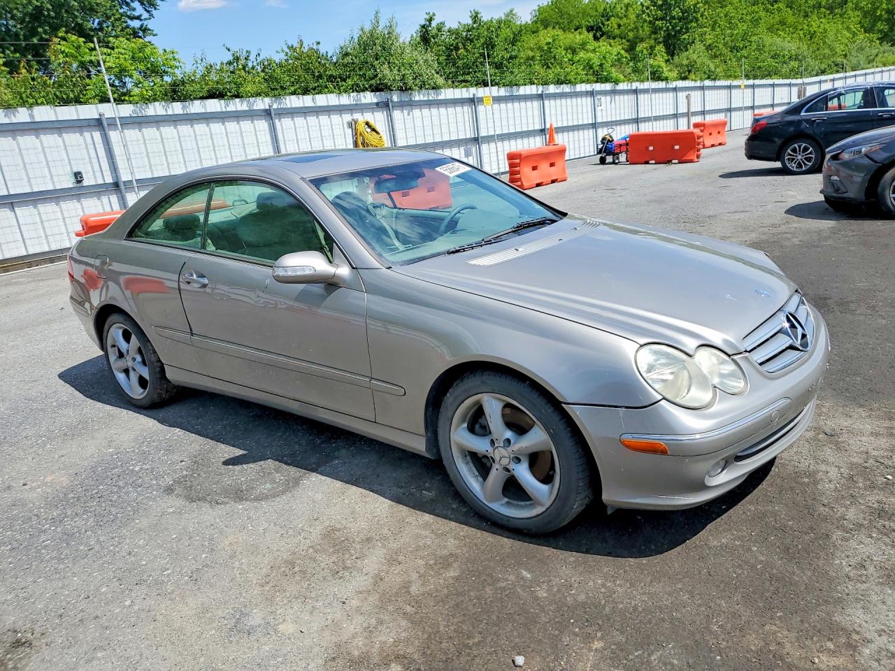 Mercedes-Benz Clk-class 320c