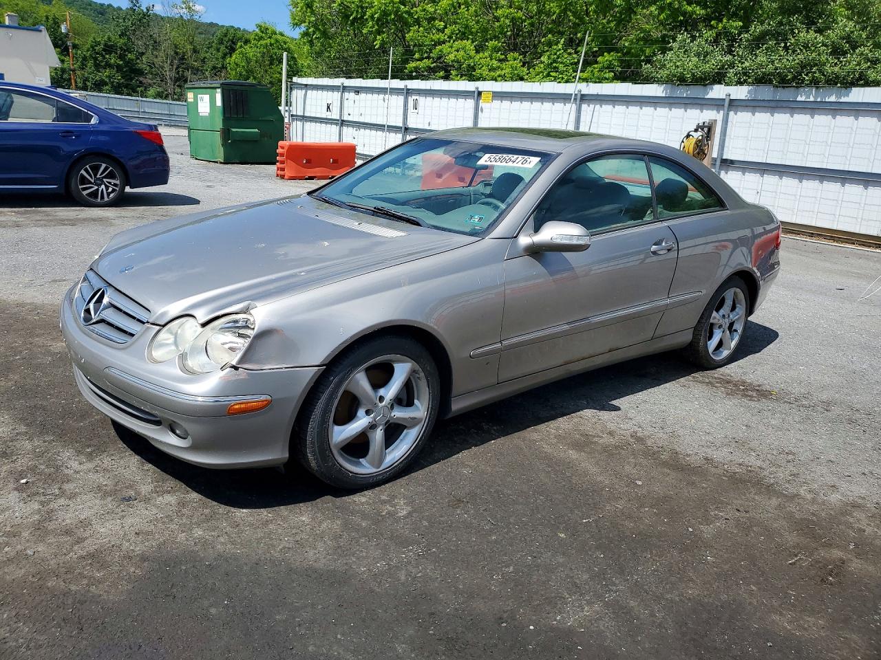 Salvage Mercedes-Benz Clk-class Image