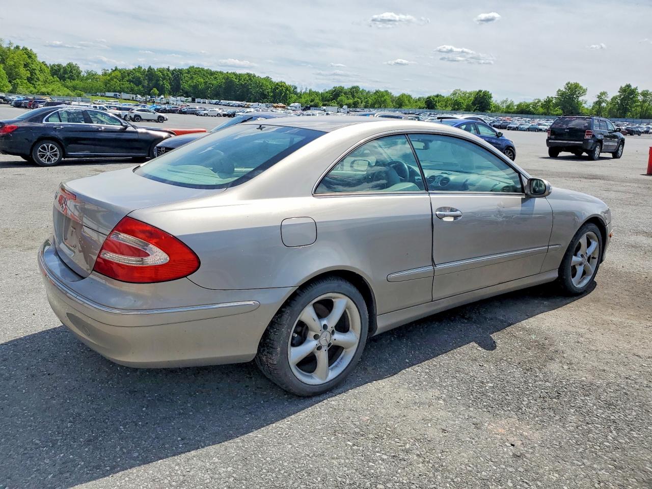 Mercedes-Benz Clk-class 320c