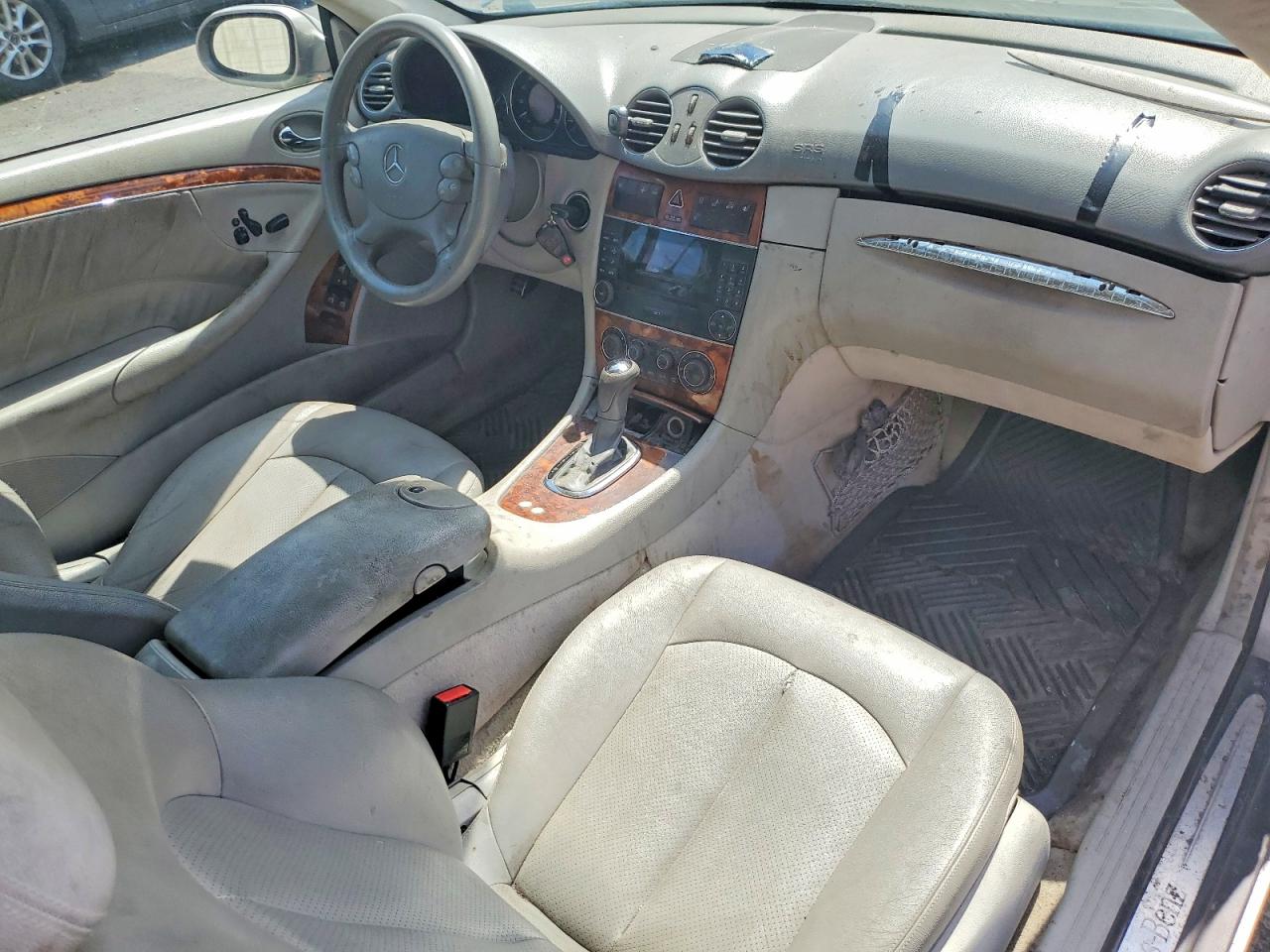 Mercedes-Benz Clk-class 320c