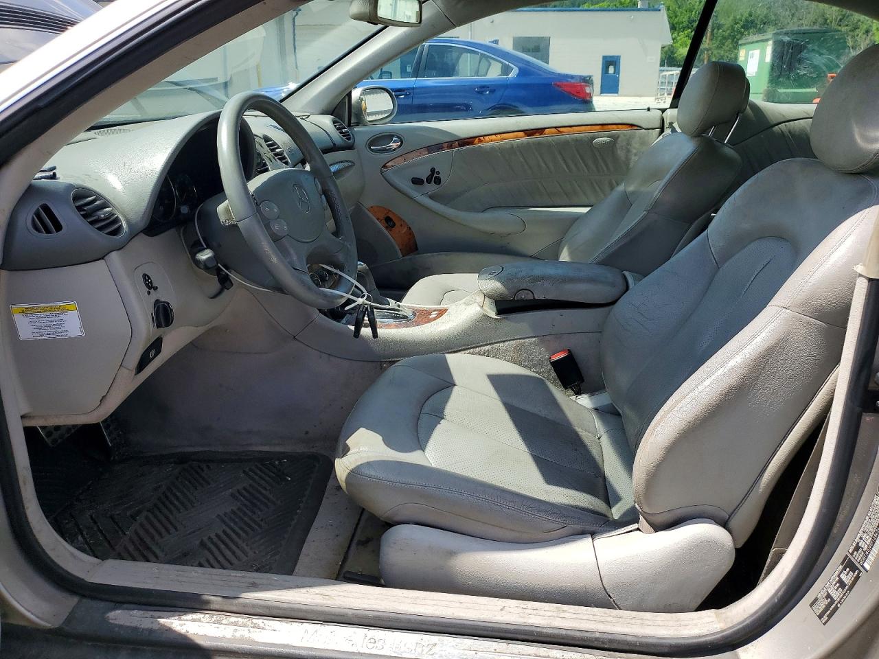 Mercedes-Benz Clk-class 320c