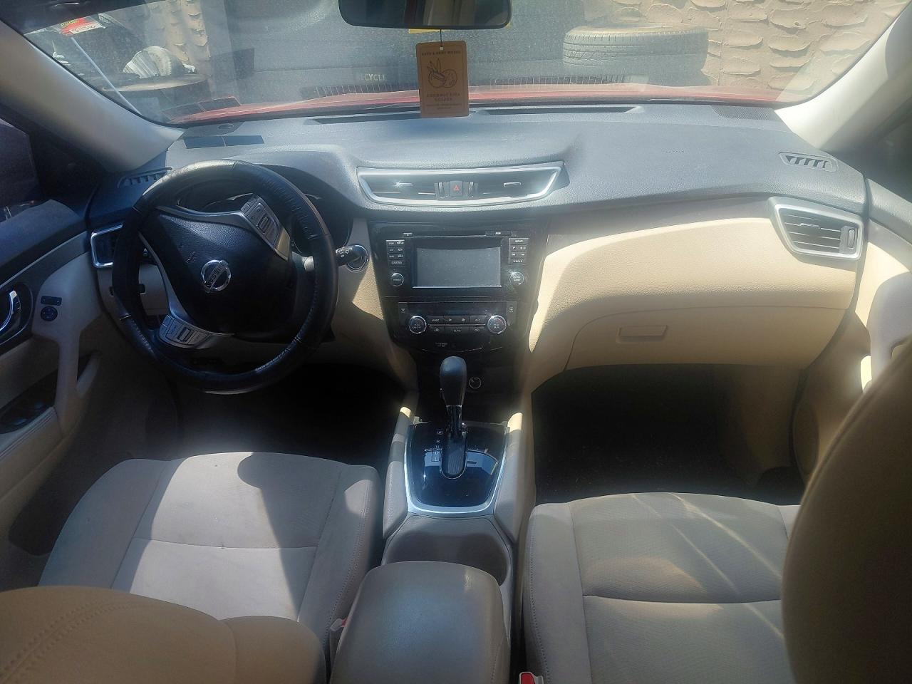 Nissan Rogue Sv