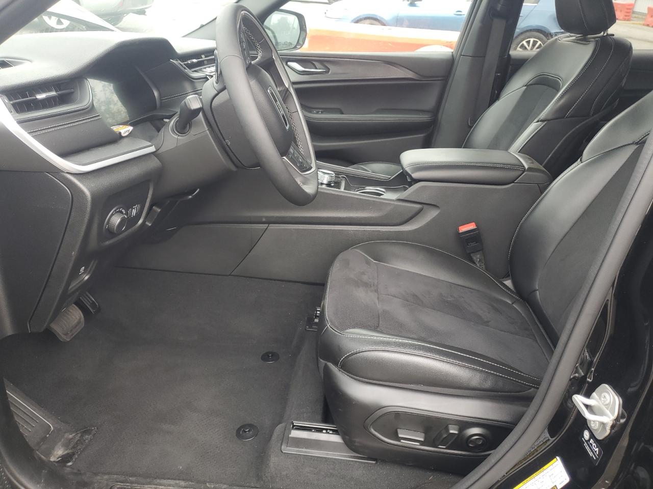 Jeep Grand Cherokee L Laredo