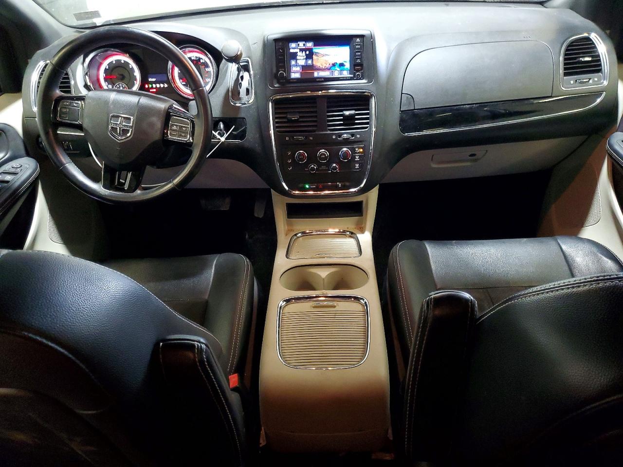 Dodge Caravan Sxt