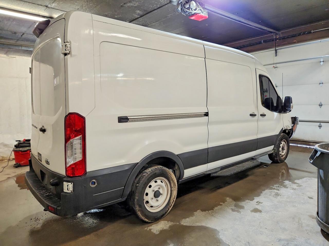 Ford Transit T-150