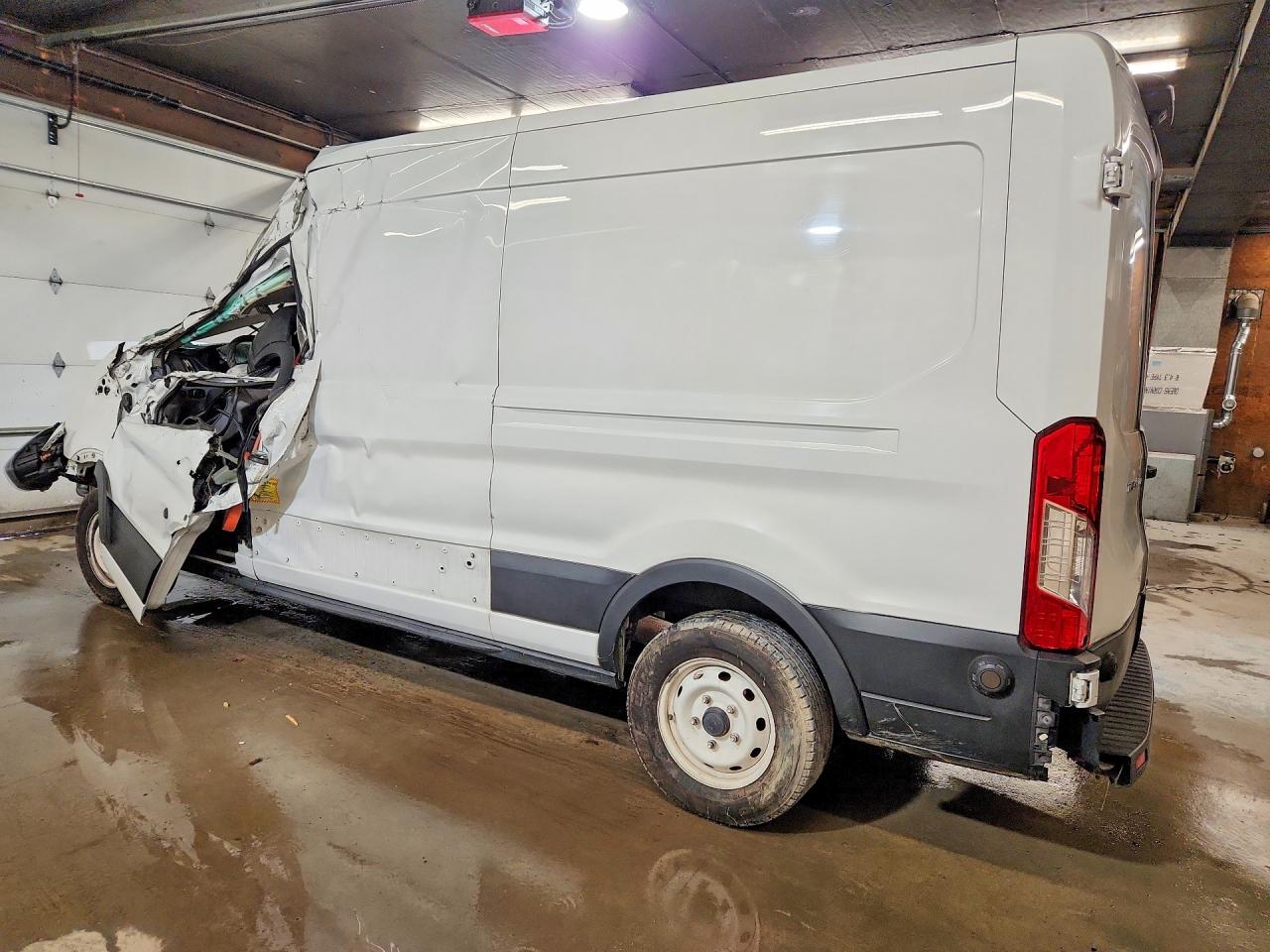 Ford Transit T-150