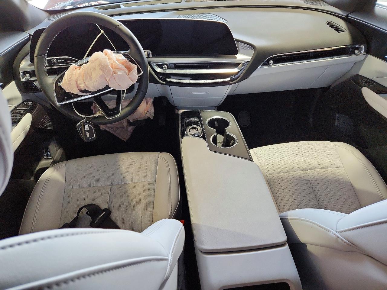 Cadillac Lyriq Luxu Luxury